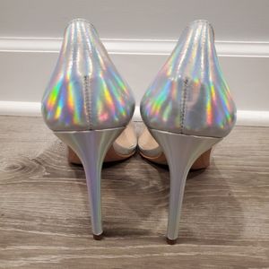 BCBGENERATION Lania Mermaid Pump